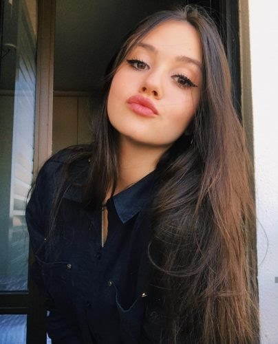 Asuman Kemer Escort Profil Resmi Asuman - Kemer VIP Escort Bayan Modeli - Gerçek Fotoğraflı İlan